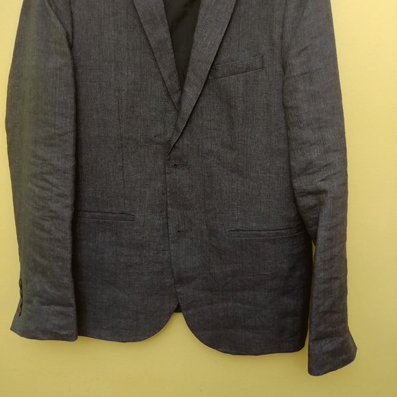 [Sold] H&M Linen Blazer - Picture 2 of 2